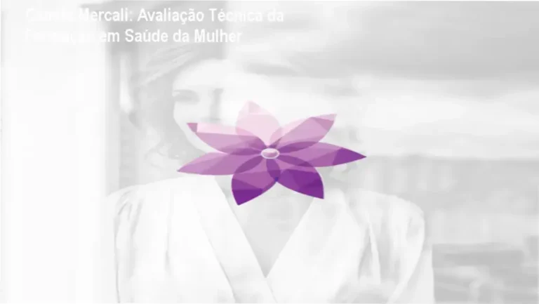 Camila Mercali apresentando a Formação em Saúde da Mulher para nutricionistas