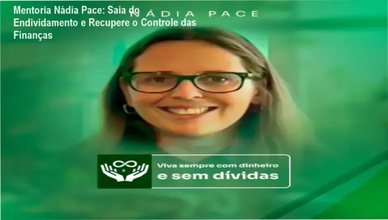 Pessoa lendo curso de mentoria financeira focada em recuperação de crédito e organização financeira pessoal