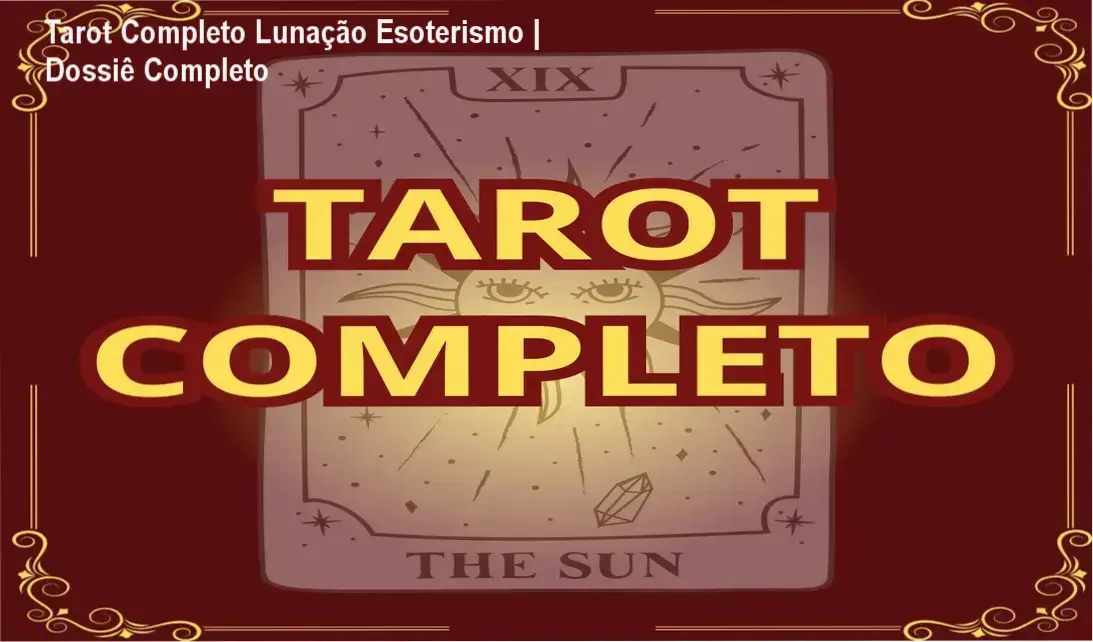 Conjunto de cartas de Tarot Arcanos Maiores e Menores sobre mesa esotérica